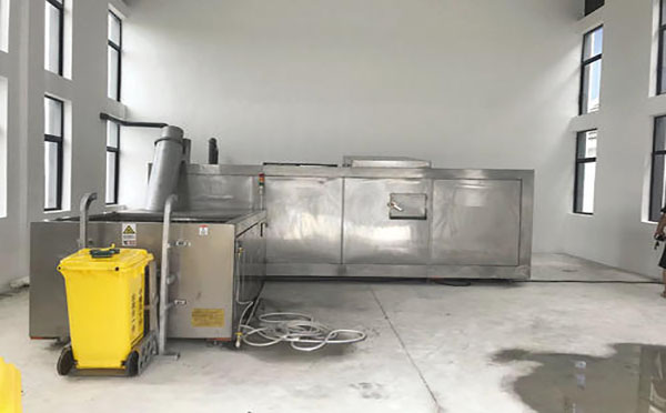 大型廚房濕一色桃子在线视频設備